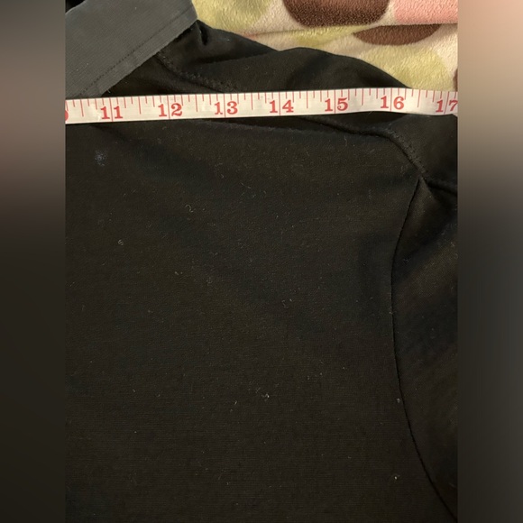 Lululemon Men’s wool blend henley with collar. Size M. Color Black - Picture 6 of 7